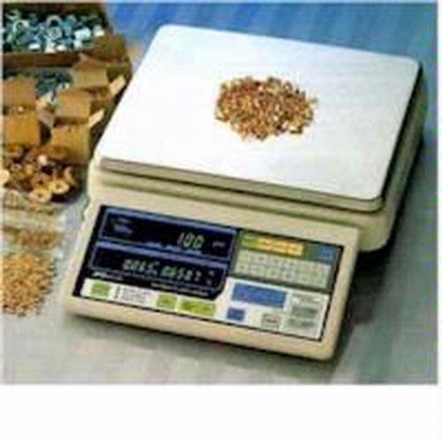 AND FC-500 Digital Counting Scale, 500 g x 0.05 g