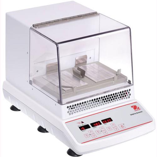 Ohaus ISICMBCDG Incubating Cooling Orbital Shaker - 3 mm / 10°C below ambient to 65°C Ohaus ISICMBCDG Incubating Cooling Orbital Shaker - 3 mm / 10°C below ambient to 65°C