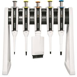 Sartorius LH-729671 Tacta Mechanical Pipette Multipack Starter Kit - 2 – 20 ul / 20 – 200 ul / 100 – 1,000 ul