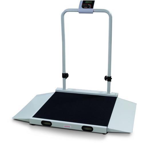 Rice Lake 350-10-3MBLE Two Ramp Handrail Digital Wheelchair Scale with BlueTooth - 1,000 lb x 0.2 lb (450 kg x 0.1 kg)
